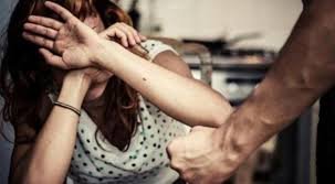 قضية اعتداء وضرب قبل جلسة بالمحكمة الجزائية